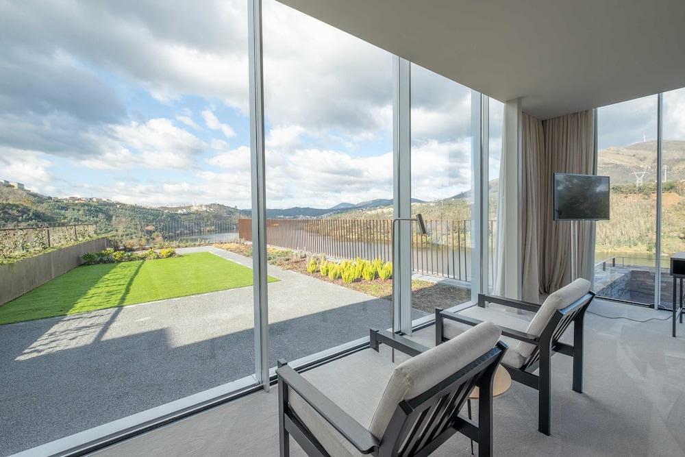 Douro41 &